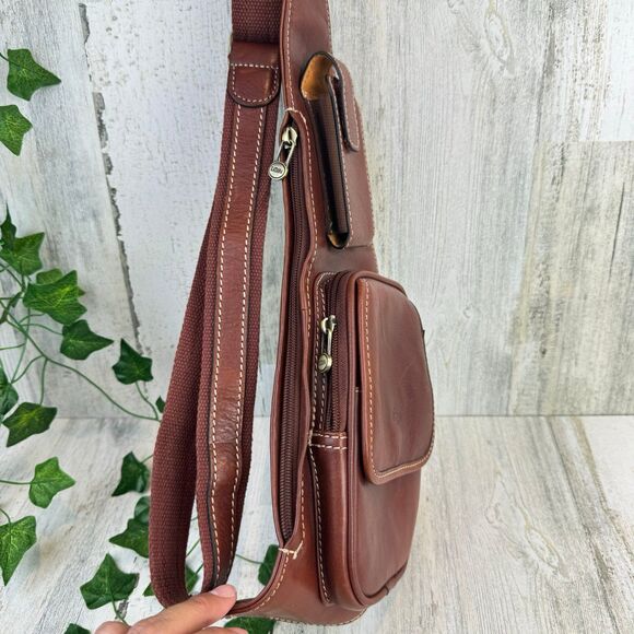 VINTAGE KATANA LEATHER SLING CROSSBODY BAG - Picture 5 of 10
